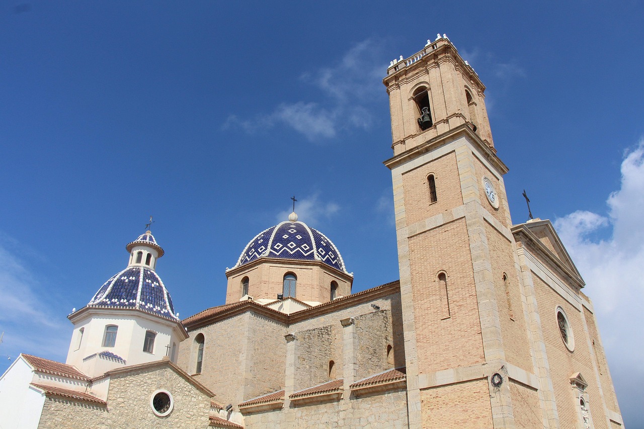 beach in altea